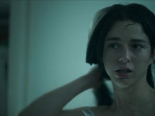 Nudeceleb- Mariana Di Girolamo – Electrophilia (Los impactados) (2023) HD 1080p