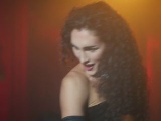 Nudeceleb- Mina Serrano – Cris Miro (She) (Cris Miro (Ella)) s01e01 (2024) HD 1080p