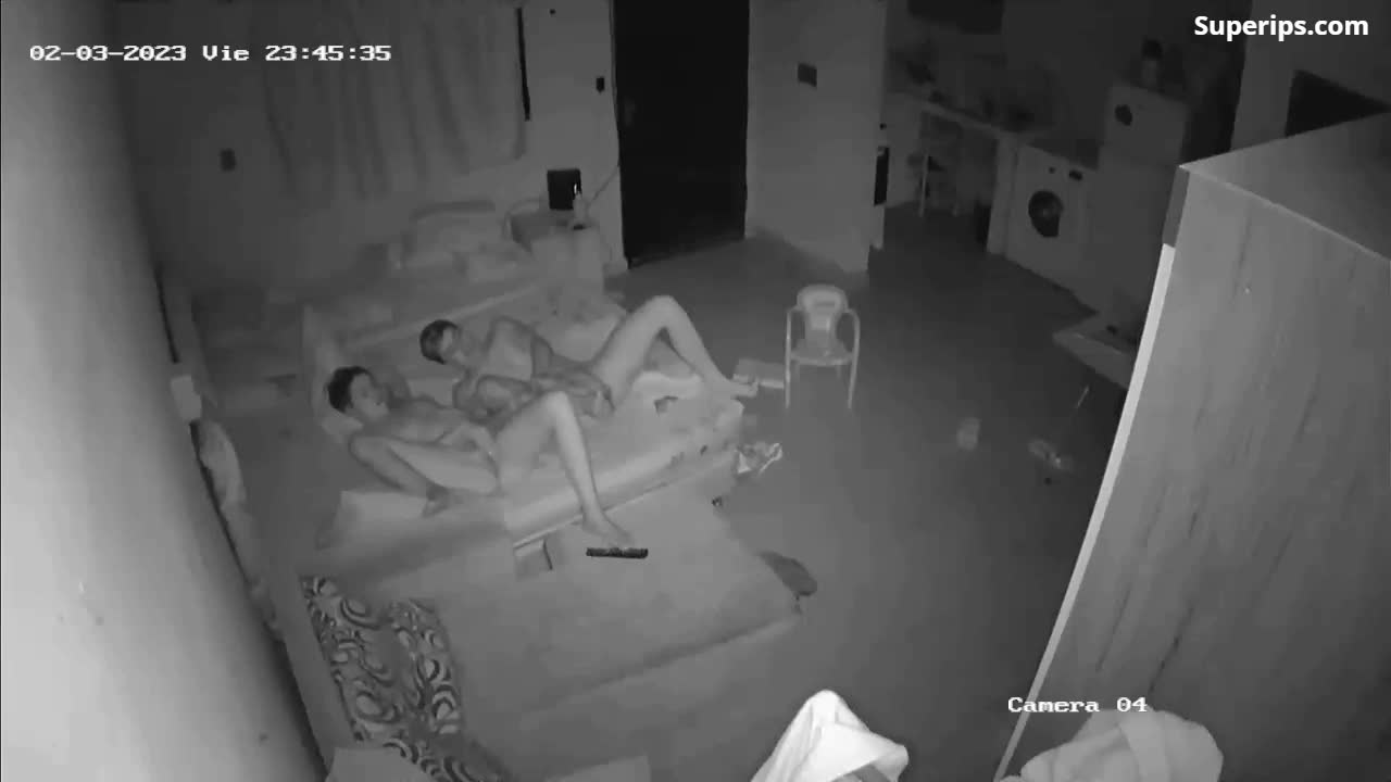 IPCAM – Young newlywed couple has sex