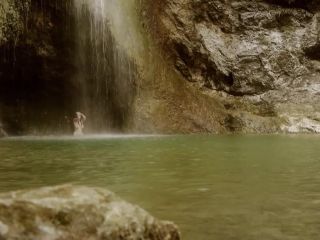 Nudeceleb- Katharina Rauch – Schwarze Welt (2014) HD 1080p