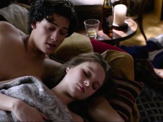 Nudeceleb- Sonja Gerhardt, Jeanne Goursaud – Kalte Fusse (2018) HD 1080