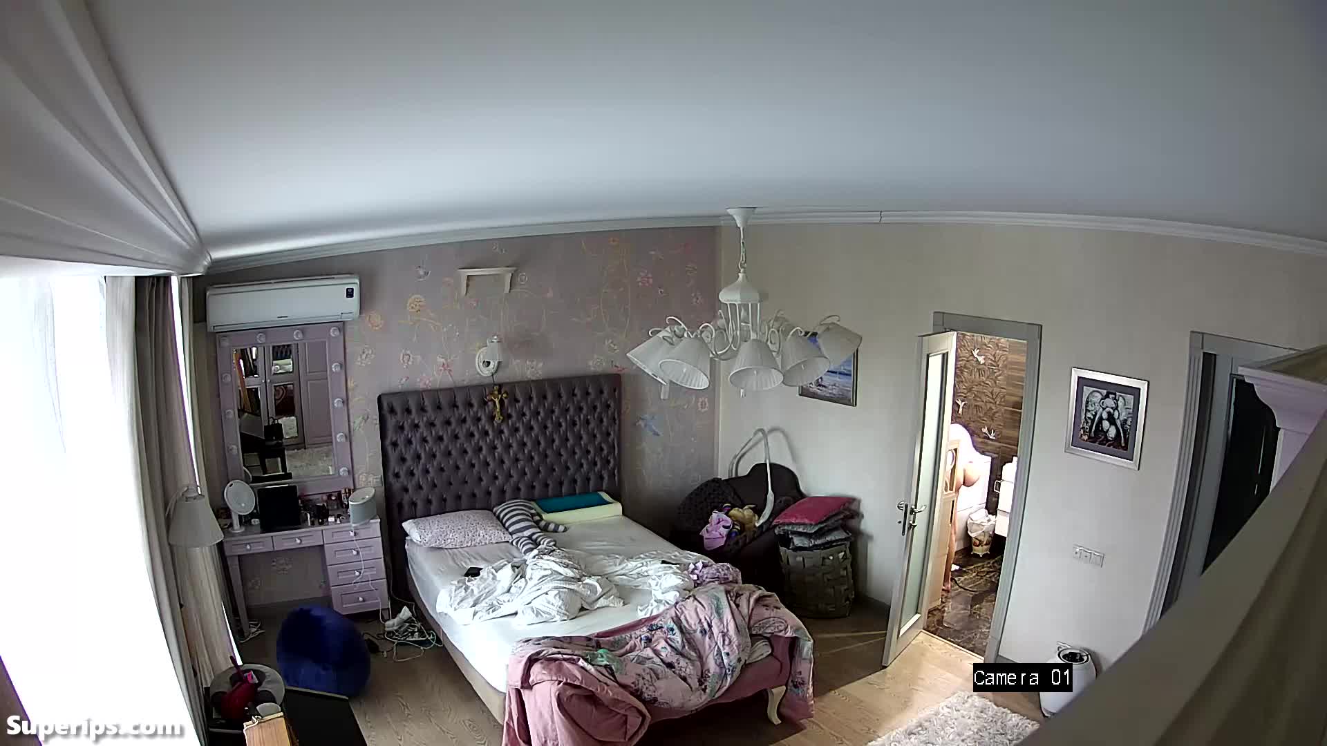 IPCAM – French teenage sisters change clothes together – Part 2