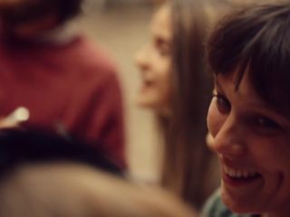 Nudeceleb- Janina Fautz, Katja Plodzistaya – Die unheimliche Leichtigkeit der Revolution (2021) HD 1080p