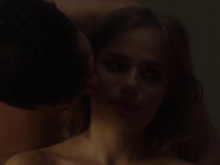 Nudeceleb- Viktoriya Klinkova, etc – Zlye deti s01e01 (2020) Teaser HD 1080p_0001