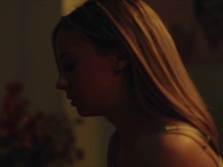 Nudeceleb- Mar Isern Iria del Valle Lizeth Sanmartin Miriam Rubio Vera Cruz Laura Rozalen etc.- Red Flags s01e01-06 (2024) HD 1080p