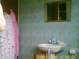 Roomie Shower Part1