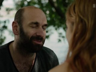 Nudeceleb- Eliane Iten Liliane Amuat – Der Frosch (2017) HD 1080p