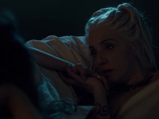 Nudeceleb- Lucrezia Guidone Manuela Mandracchia – Luna Nera s01e02 (2020) HD 1080p