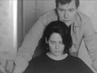 Nudeceleb- Yuliya Snigir – Horoshiy chelovek s01e02 (2020) HD 1080p