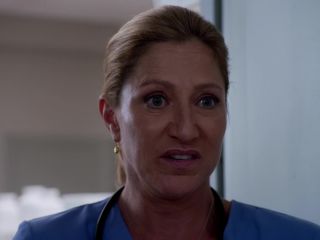 Nudeceleb- Veronika Dominczyk – Nurse Jackie s06e01 (2014) HD 1080p