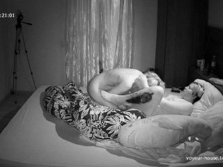 Voyeur_house_tv_06-01_194557