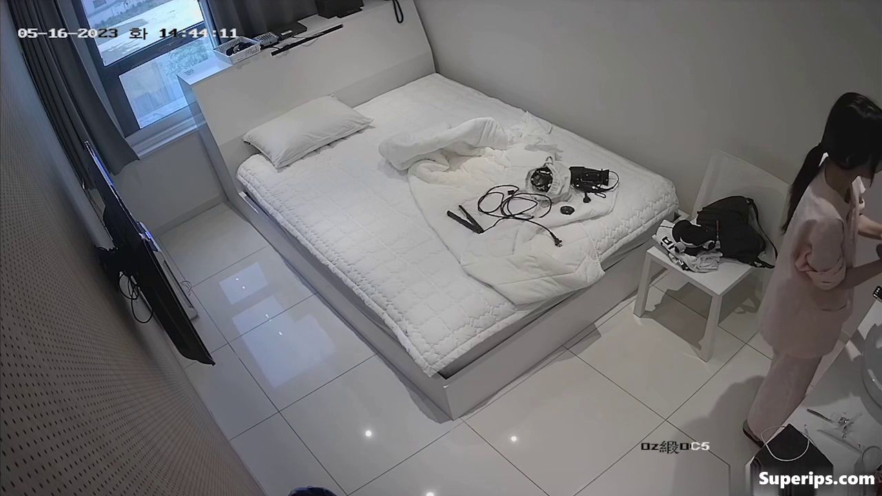 IPCAM – Beautiful Korean girls change clothes