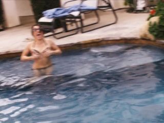 Nudeceleb- Alanna Ubach,  Essence Atkins, Jamie Noel,  Liana Mendoza, Marlene Forte – A Haunted House (2013) HD 1080p