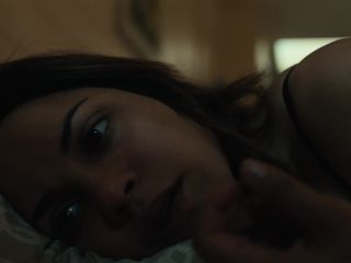 Nudeceleb- Riley Voelkel, Madeleine Wyda, Caitlin Hammond, Monica Raymund – Hightown s01e01 (2020) HD 1080p