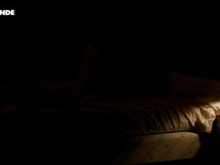 Nudeceleb- Marie Payen Cecile Richard Camille Japy – Nos Vies Heureuses (1999) HD 720p