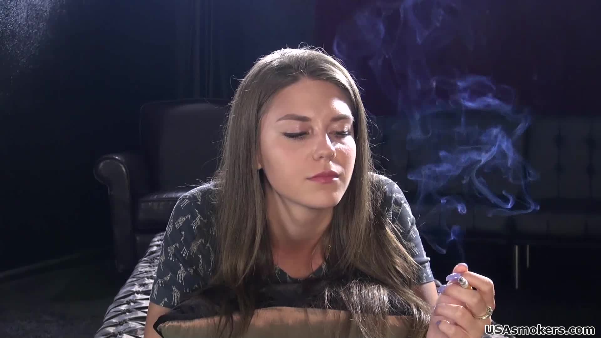 Veronica Gorgeous Smoking Beauty