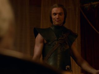 Nudeceleb- Emilia Clarke-Game of Thrones s03e08 (2013) HD 1080p