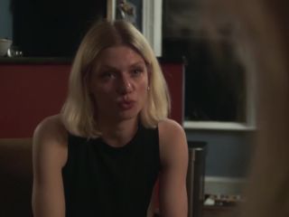 Nudeceleb- McLean Peterson, Martina Karra – Friend Crush (2023) HD 1080p