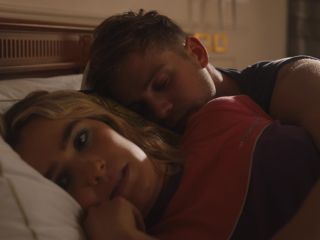 Nudeceleb- Aubrey Plaza, Sabrina Impacciatore, Simona Tabasco, Jennifer Coolidge-The White Lotus s02e07 (2022) HD 1080p