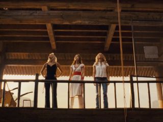 Nudeceleb- Holly Valance, Jaime Pressly, Devon Aoki, Sarah Carter, Natassia Malthe – DOA Dead or Alive (2006) HD 1080p