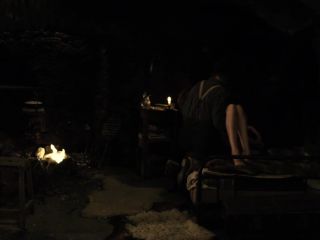 Nudeceleb- Laetitia Casta – La Jeune fille et les loups (2008) HD 1080p