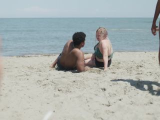 Nudeceleb- Jordan Kristine Seamon Beatrice Barichella Francesca Scorsese – We Are Who We Are s01e02 (2020) HD 1080p