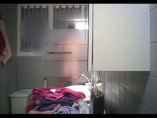 Voyeur Shower