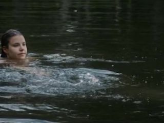 Nudeceleb- Saara Elina Veera W. Vilo – Kyrsya – Tuftland (2017) HD 720p