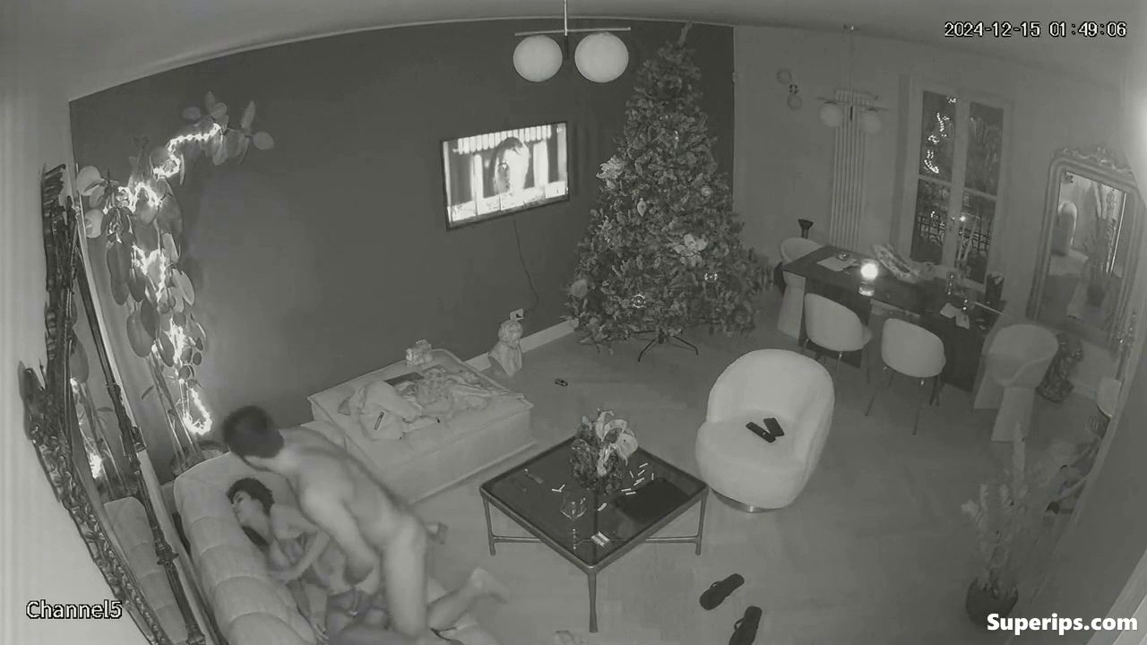 IPCAM – Skinny Italian girl gets penetrated hard