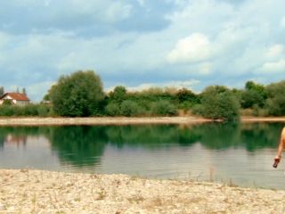 Nudeceleb- Lena Meckel Svenya Cheyenne – Laut (2015) HD 1080p