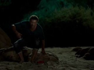 Nudeceleb- Lola Le Lann-Un moment degarement (2015)