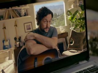 Nudeceleb- Eve Hewson, Sophie Vavasseur – Flora and Son (2023) HD 1080p