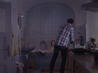 Nudeceleb- Petra Nesvacilova – Snezi (2019) HD 1080p