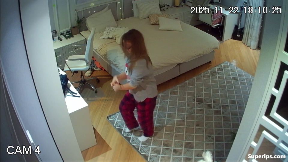 IPCAM – German virgin girl is addicted to masturbating