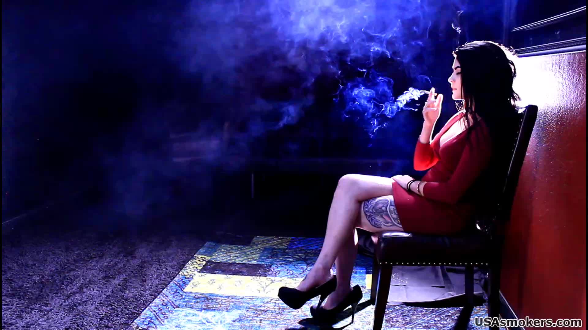 Quinn Sexy Variety Smoking