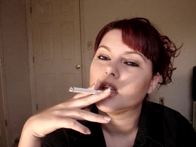 Kat Valentine Smoke Clip #5
