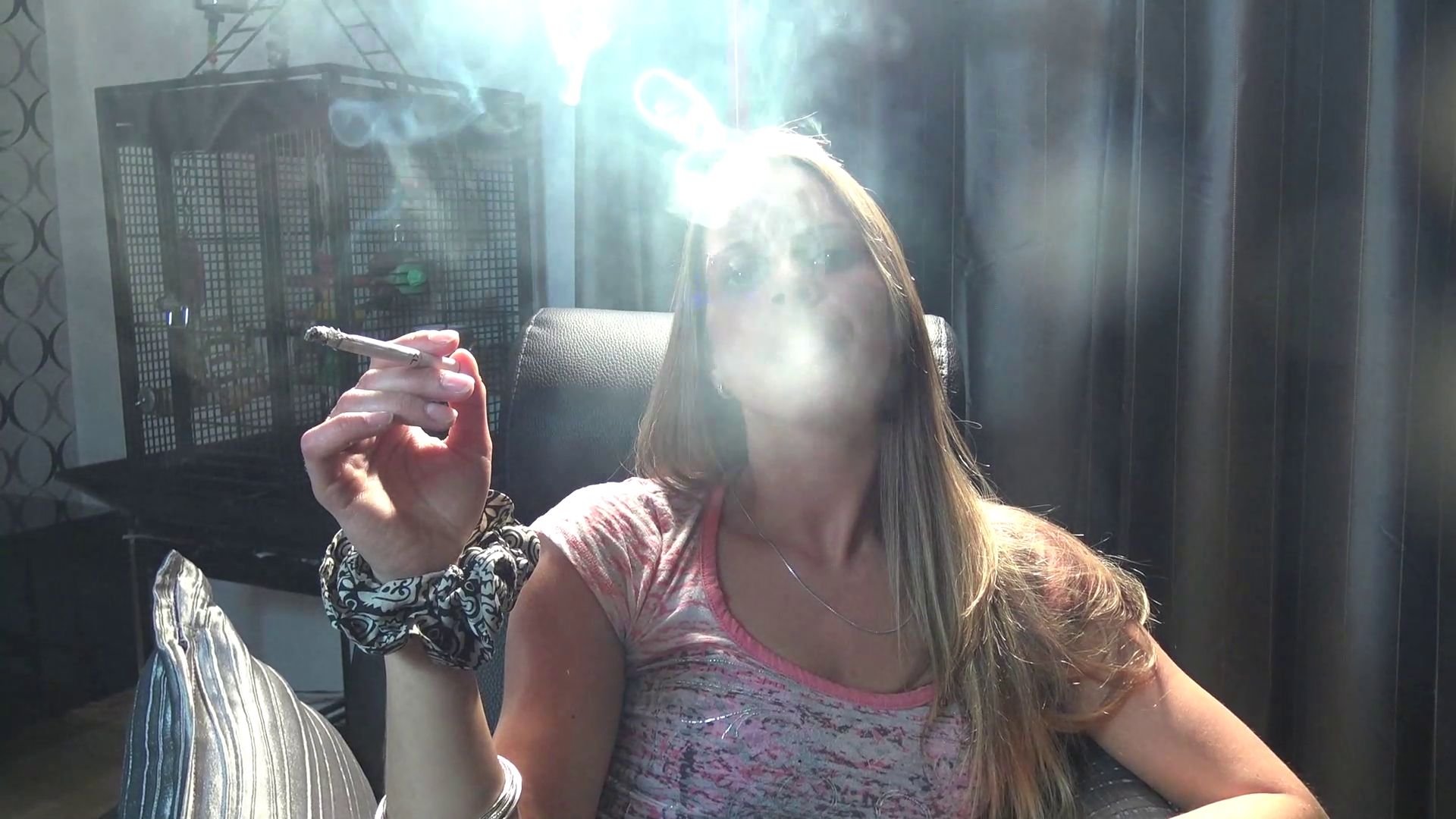 Glam clip #1635 SmokingClips