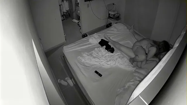IPCAM – Hot Black Wife Sex Before Bed