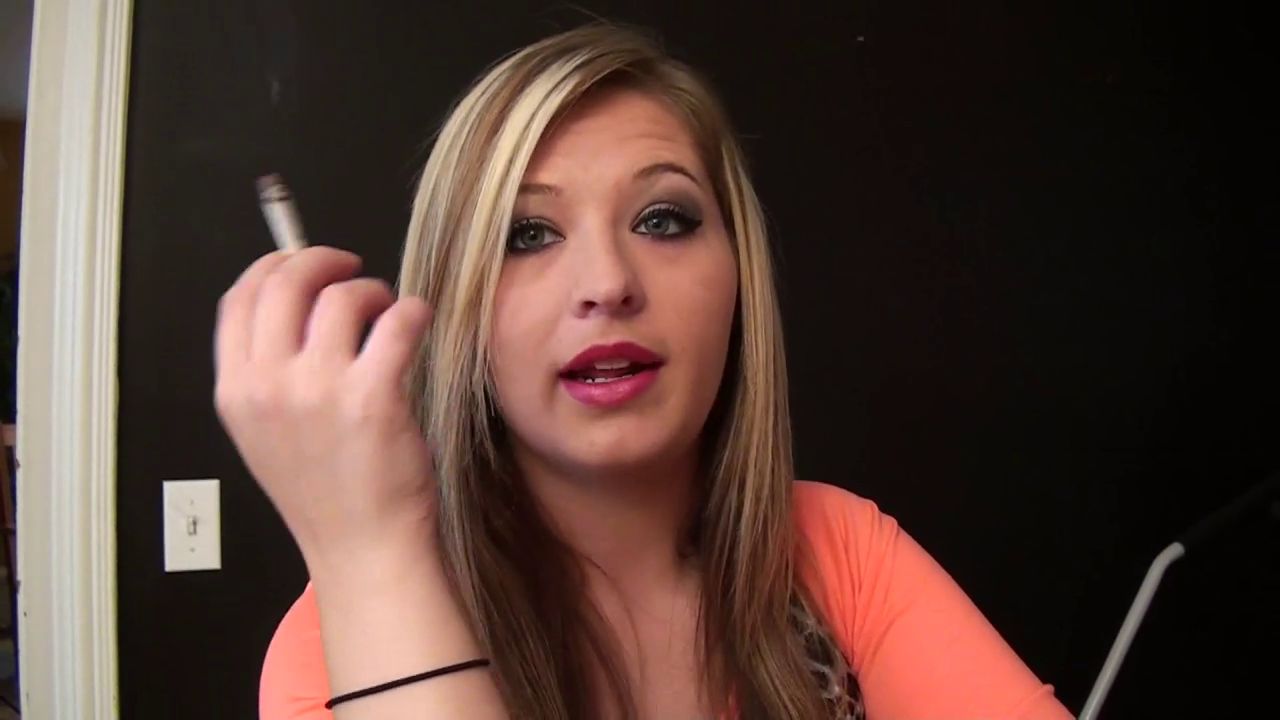 Skyler Still Wants You To Smoke Southern Smoking Women Toejac