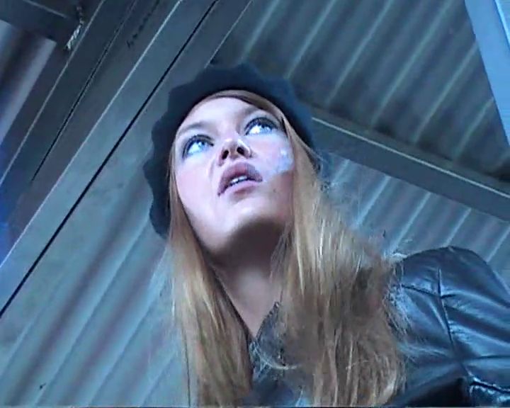 Fiona 10 Leather Dreamgirl Smoking Newport