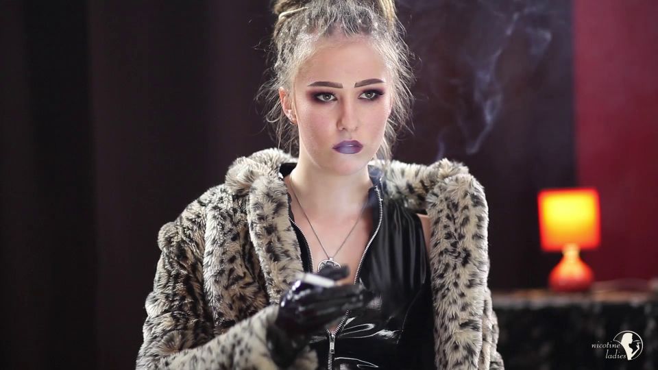 Anya smoking practise Nicotine Ladies