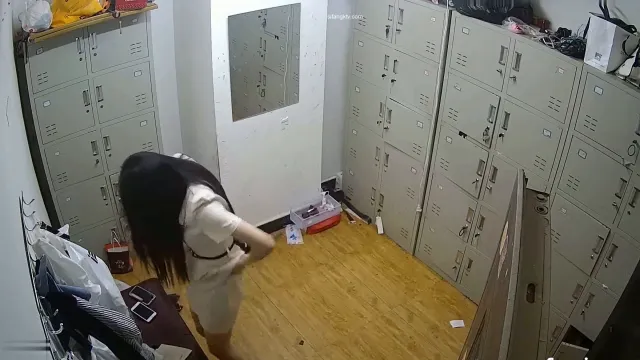 IPCAM – Asian Working Girls Changing Together