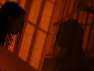 Nudeceleb- Leonie Wesselow – Im Widerschein (2020) HD 1080p