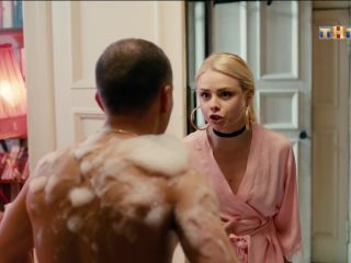 Nudeceleb- Anastasia Akatova – Fizruk s04e12-13 (2017) HD 1080p