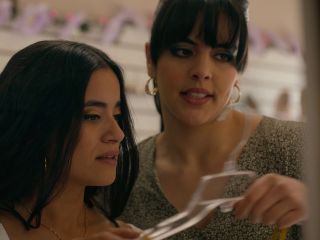 Nudeceleb- Paulina Gaitan, Úrsula Pruneda, etc – Coyotl, Hero and Beast (Coyotl Heroe y Bestia) s01e01-03 (2025) HD 1080p