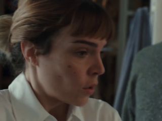 Nudeceleb- Lucia Martin Abello, Iria Del Rio – Los anos nuevos s01e08e10 (2024) HD 1080p