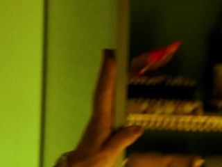 Nudeceleb- Holly Hunter-Thirteen (2003) HD 720p