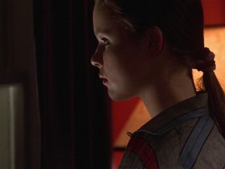 Nudeceleb- Thora Birch-American Beauty (1999) HD 1080p