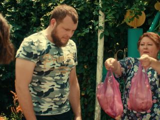 Nudeceleb- Yuliya Dzutseva (Julia Frantz), Aleksandra Rebenok, etc  – Kak druzya Zakhara zhenili s01e03-04 (2024) HD 1080p