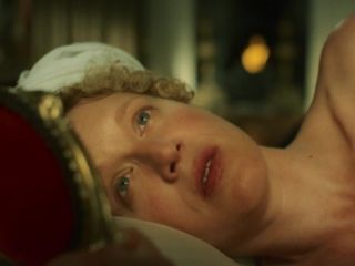 Nudeceleb- Ludivine Sagnier – The Serpent Queen s01e06 (2022) HD 1080p